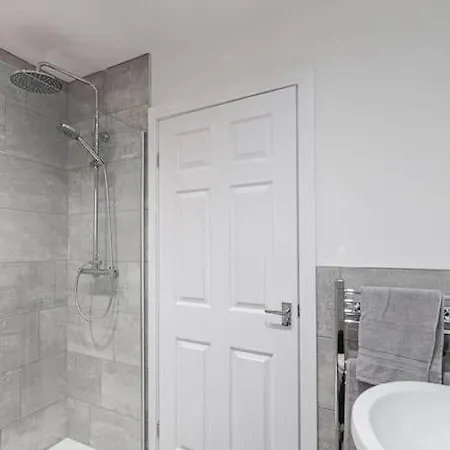 Park & Relax In 1Bd Central Liverpool Home Exterior photo