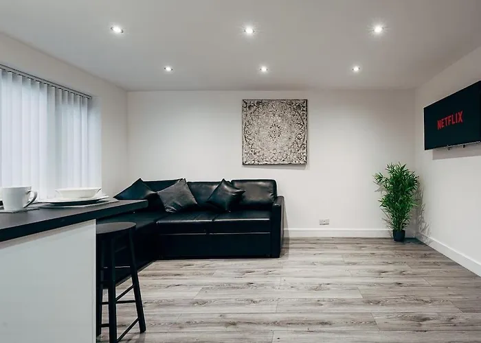 Park & Relax In 1Bd Central Liverpool Home