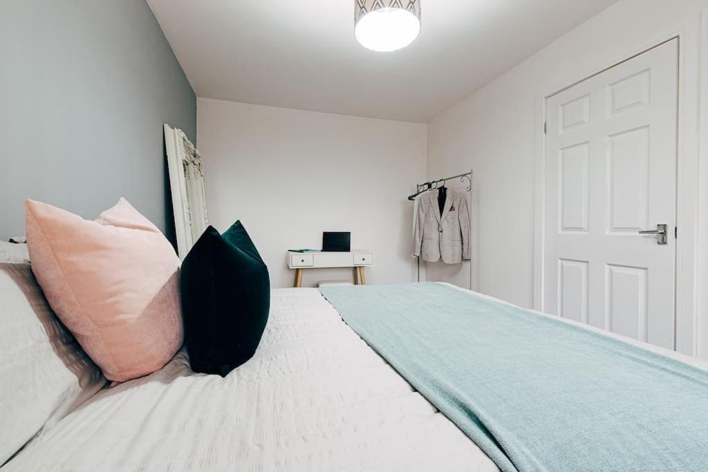Park & Relax In 1bd * Liverpool